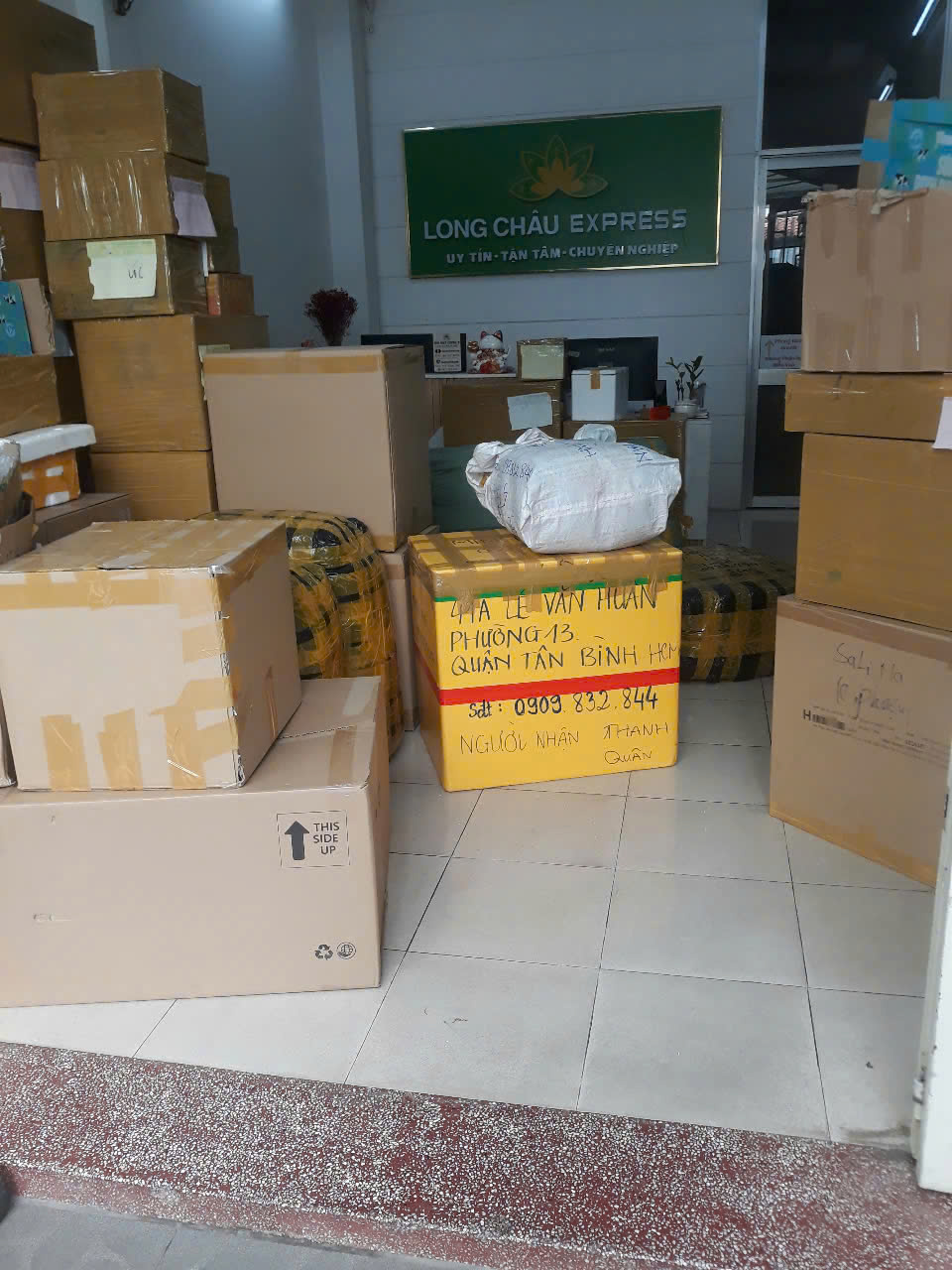 vận chuyển nệm KYMDAN đi Mỹ